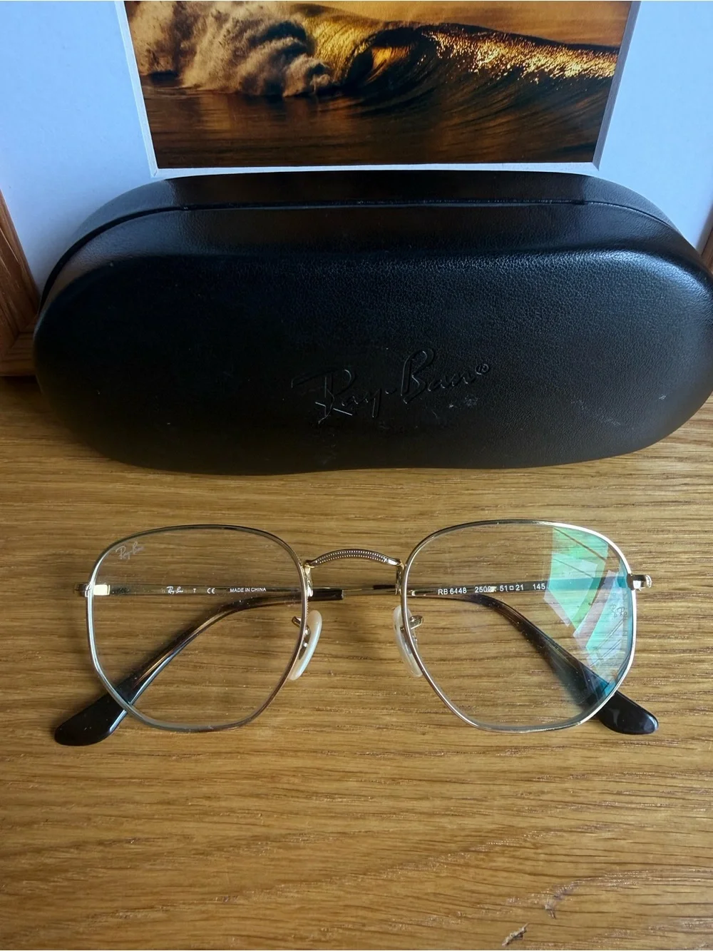 Ray-Ban frame material